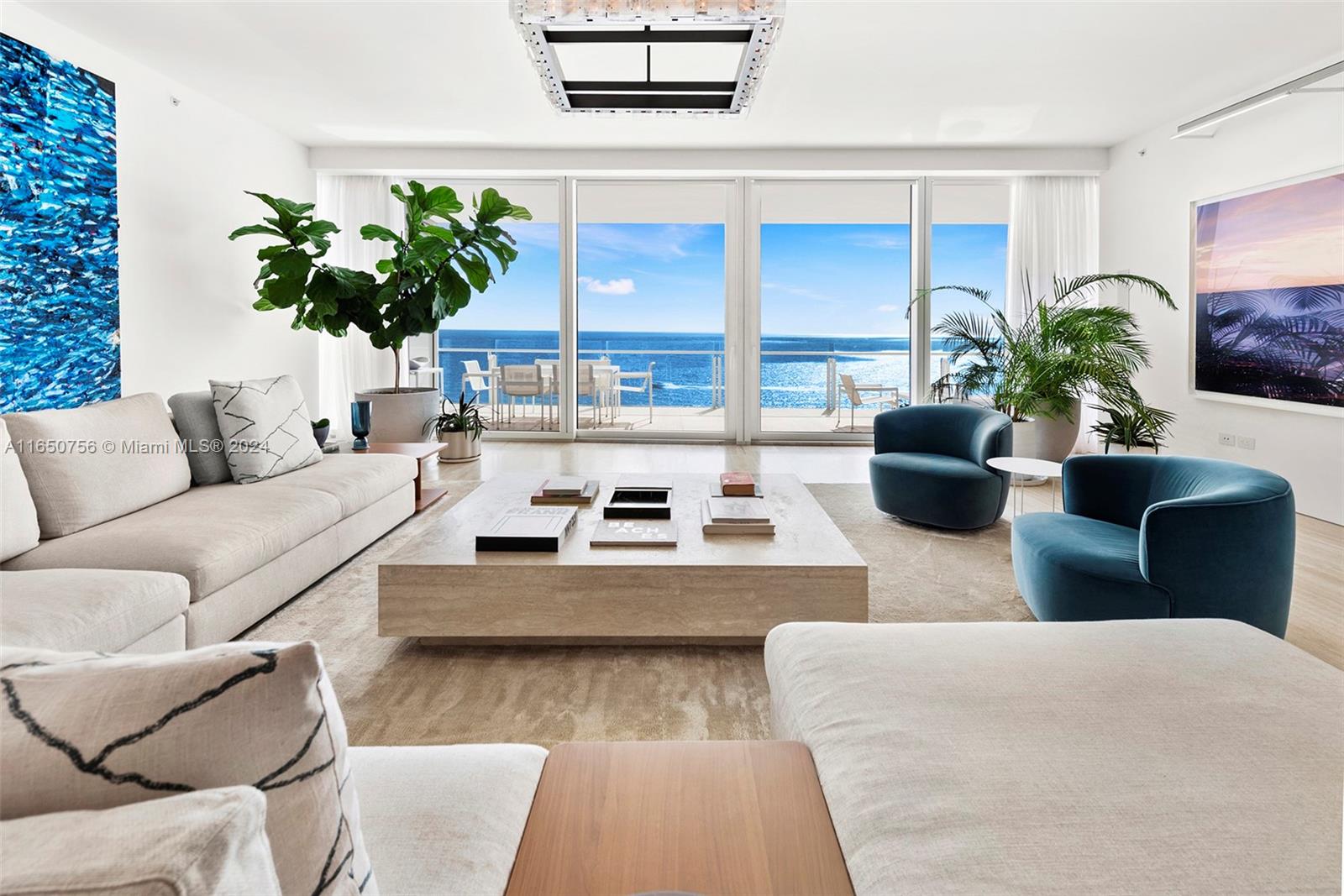 SURF CLUB CONDO - Residential