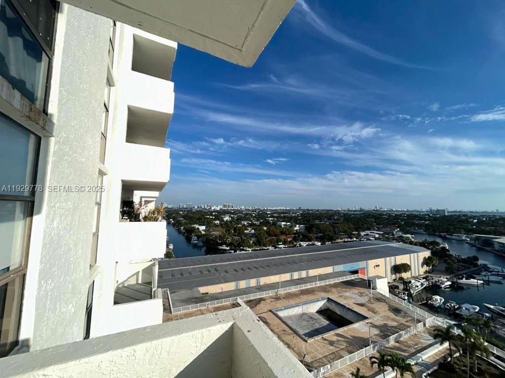 SAILBOAT CAY CONDO - Residential