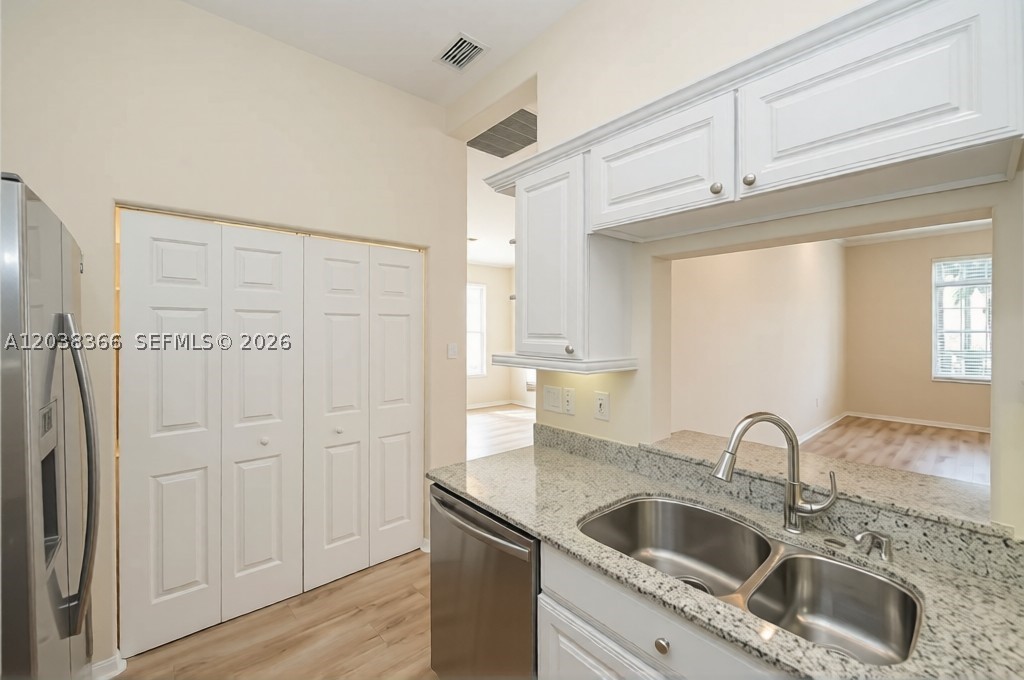 Sarasota Bay Club - Residential Lease