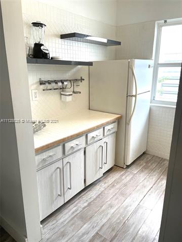 821 JEFFERSON CONDO - Residential Lease