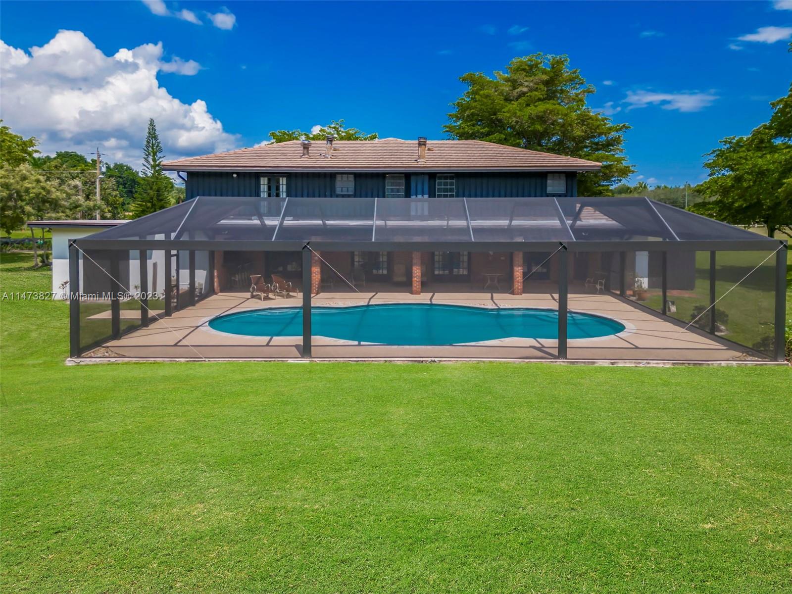 Sunshine Ranches - Residential