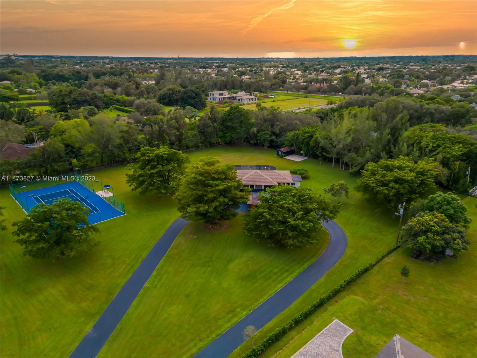 Sunshine Ranches - Residential