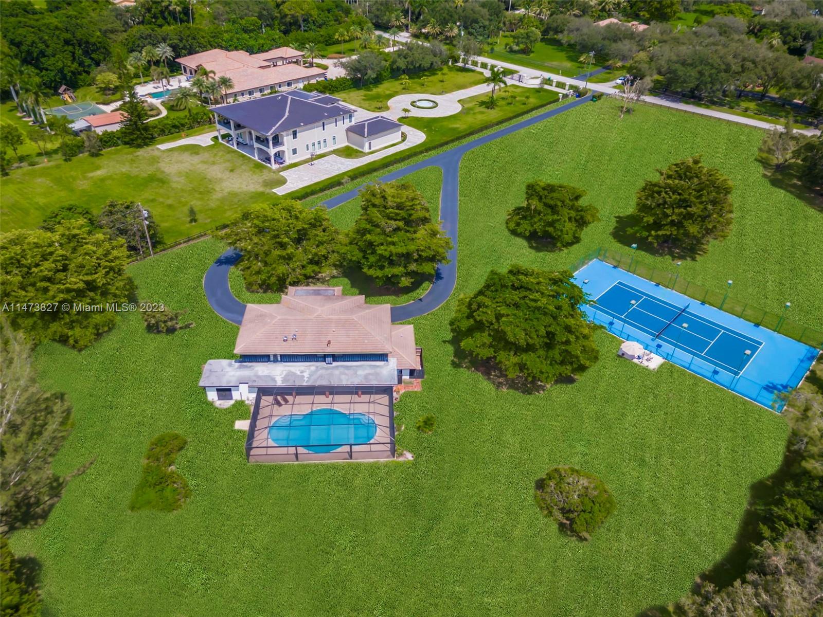 Sunshine Ranches - Residential