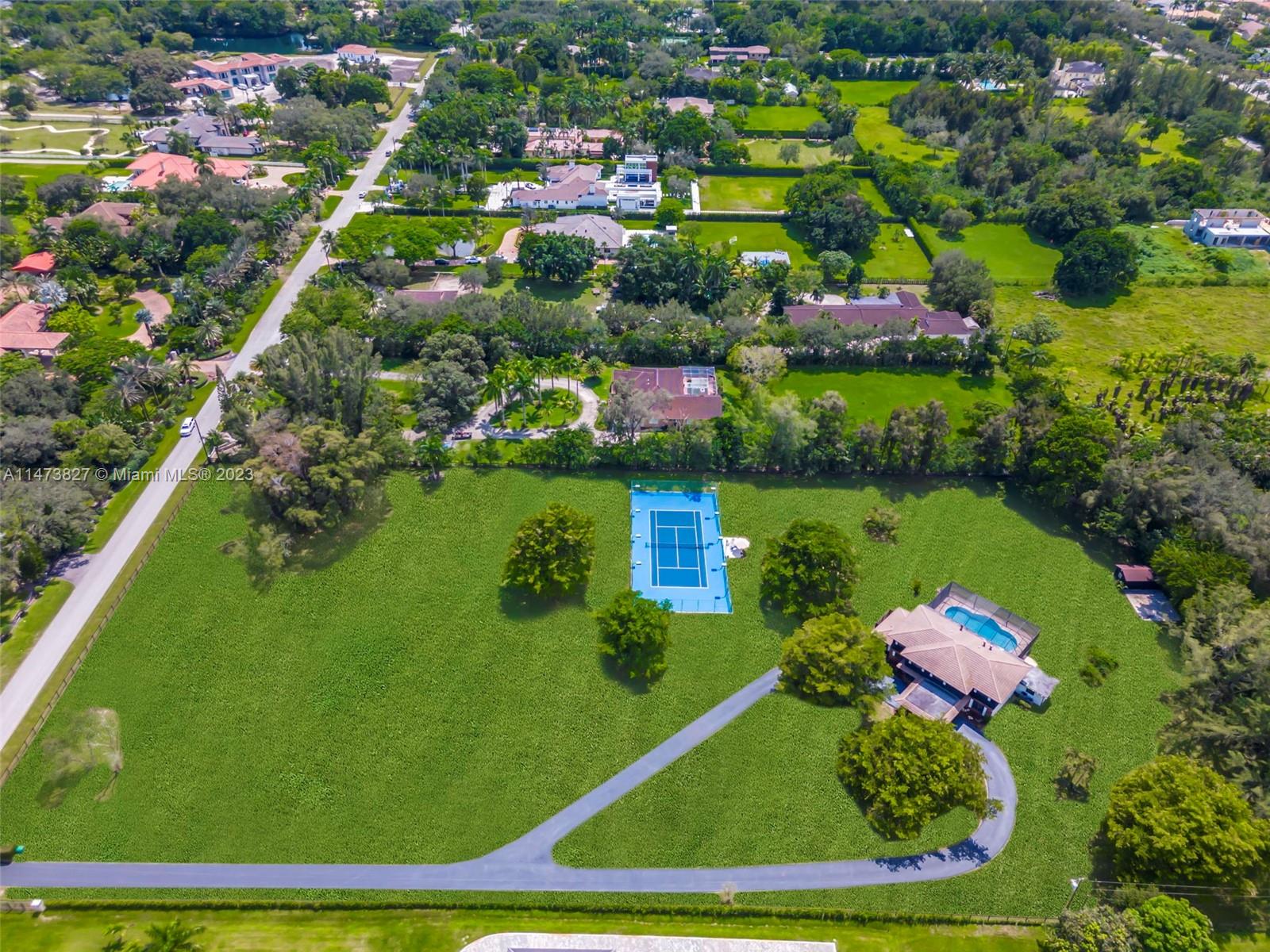 Sunshine Ranches - Residential
