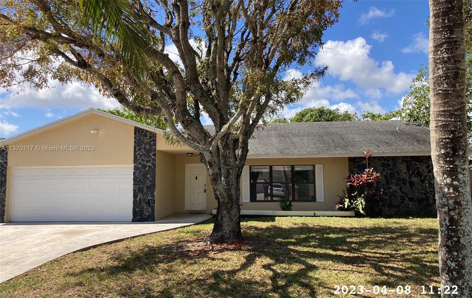LANTANA HOMES 8 - Residential
