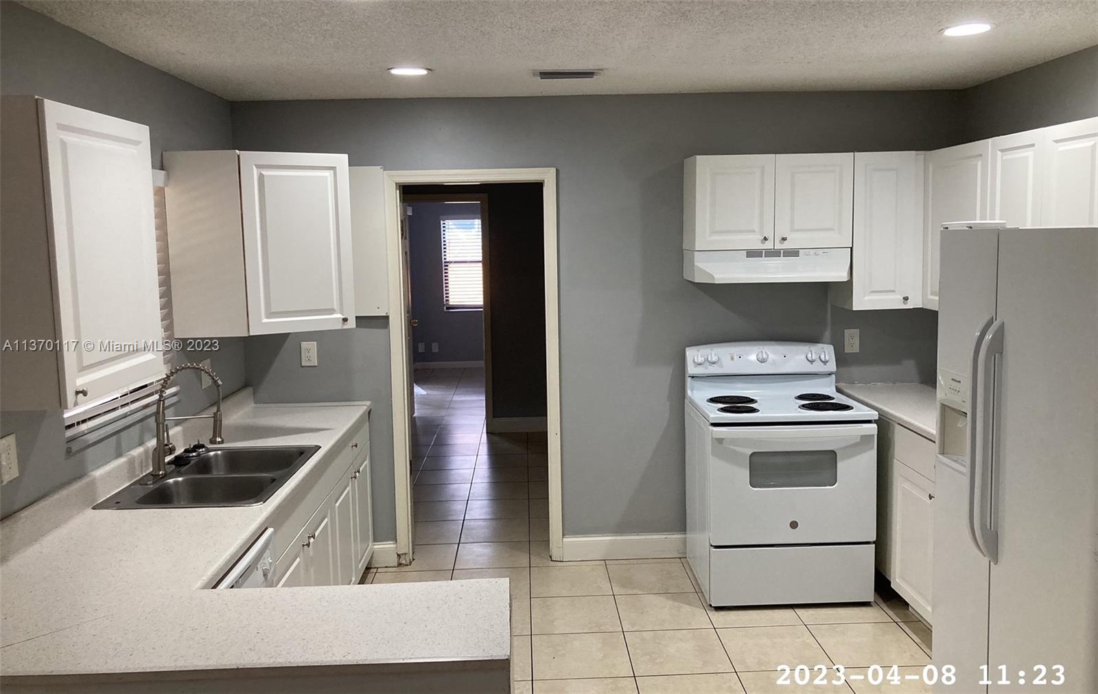 LANTANA HOMES 8 - Residential