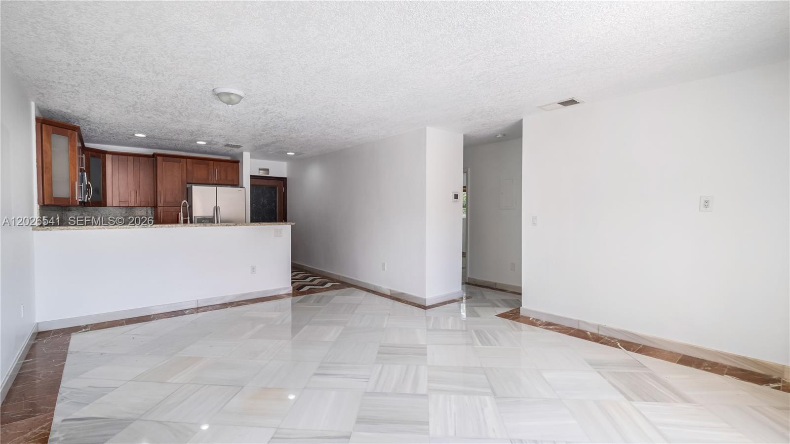 LEFKAS CONDO - Residential