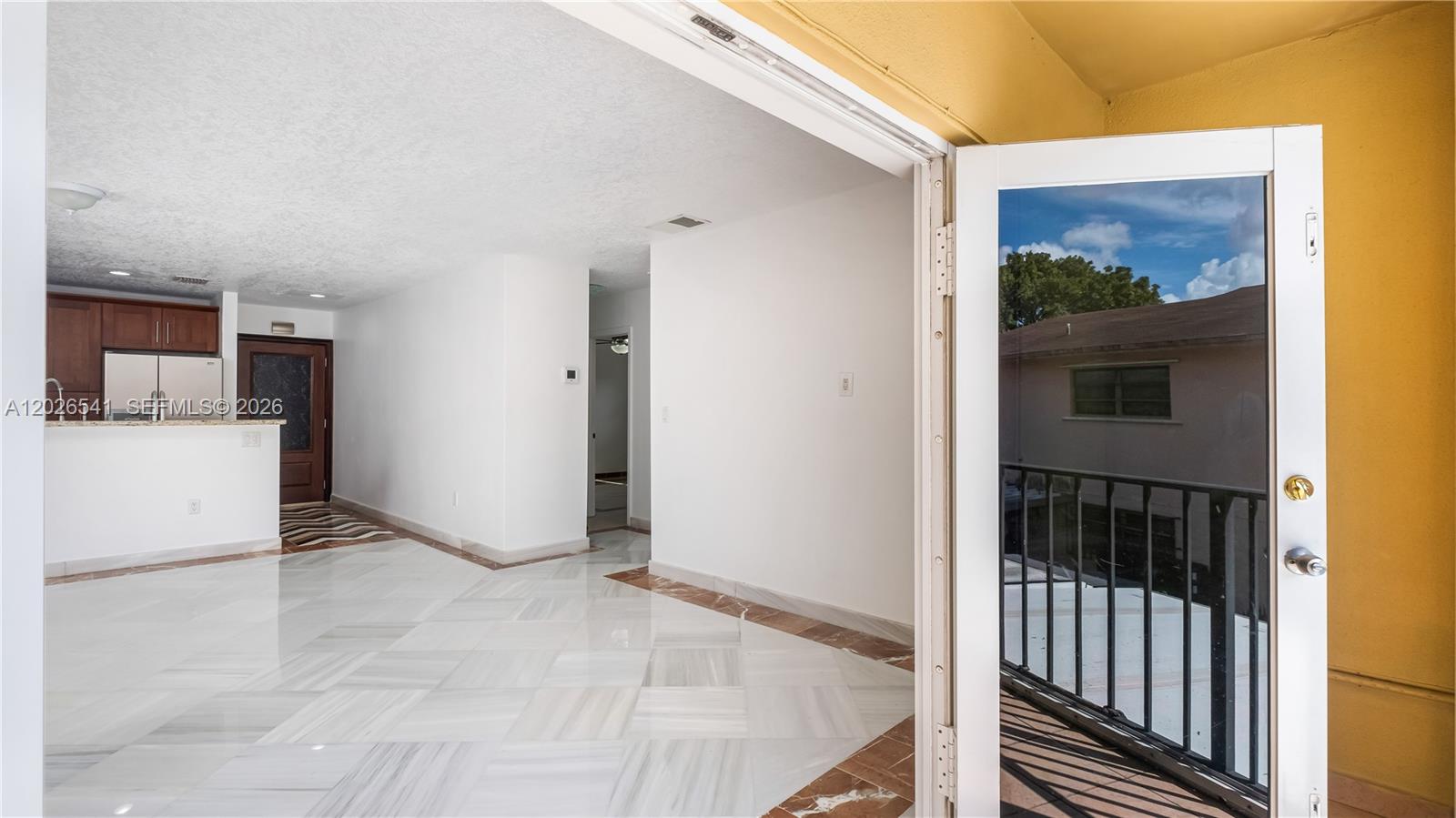 LEFKAS CONDO - Residential