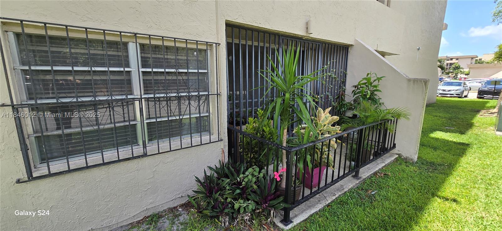 PINEBARK CONDO NO 1 - Residential
