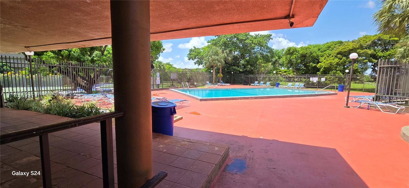 PINEBARK CONDO NO 1 - Residential