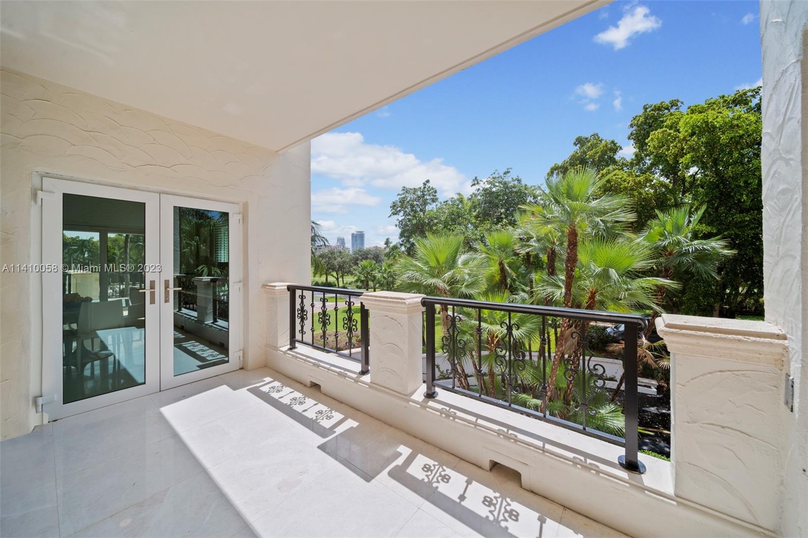BAYSIDE VILLAGE CONDO - Residential