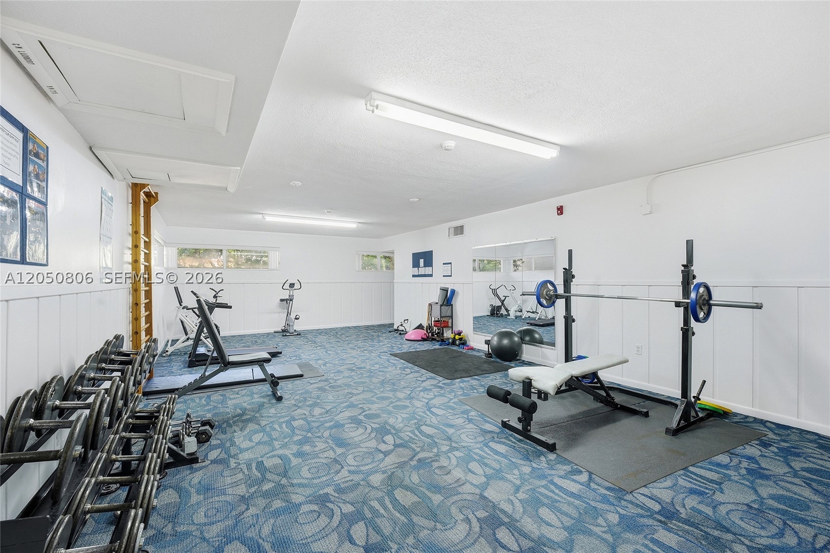 VILLA CAPRI CONDO - Residential