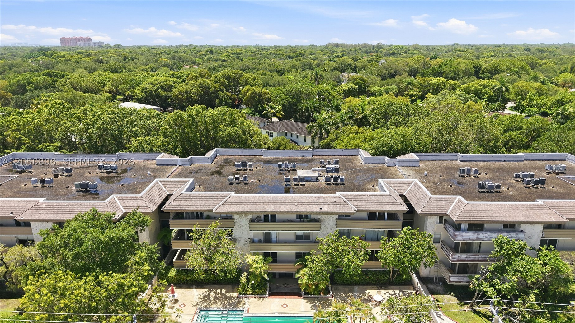 VILLA CAPRI CONDO - Residential