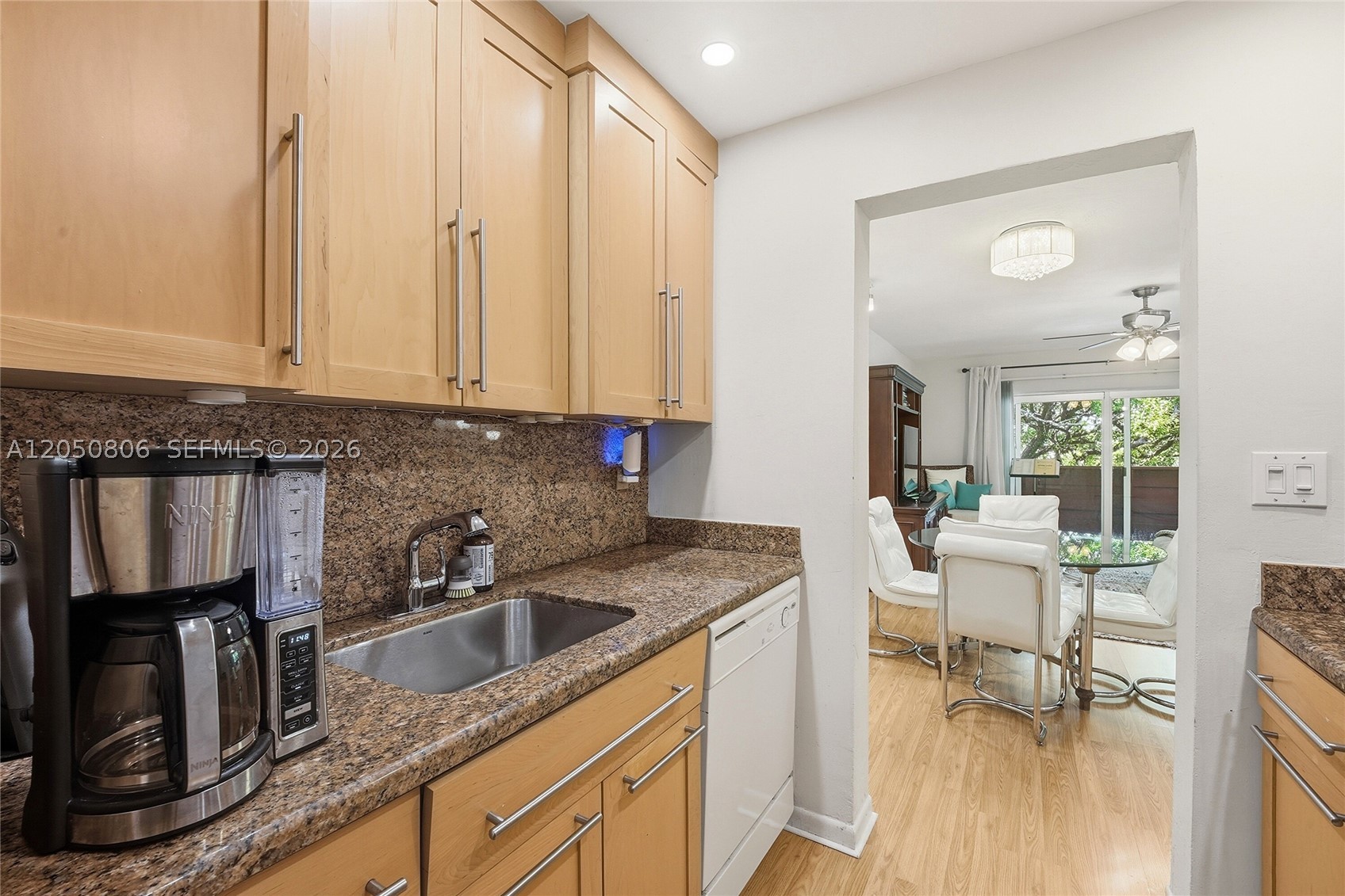 VILLA CAPRI CONDO - Residential