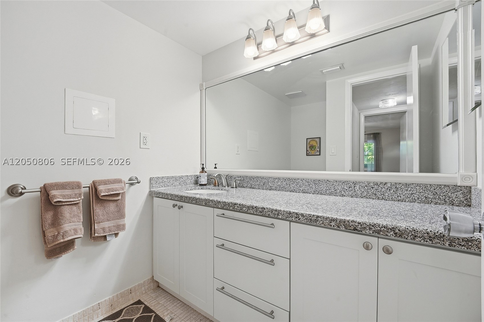 VILLA CAPRI CONDO - Residential