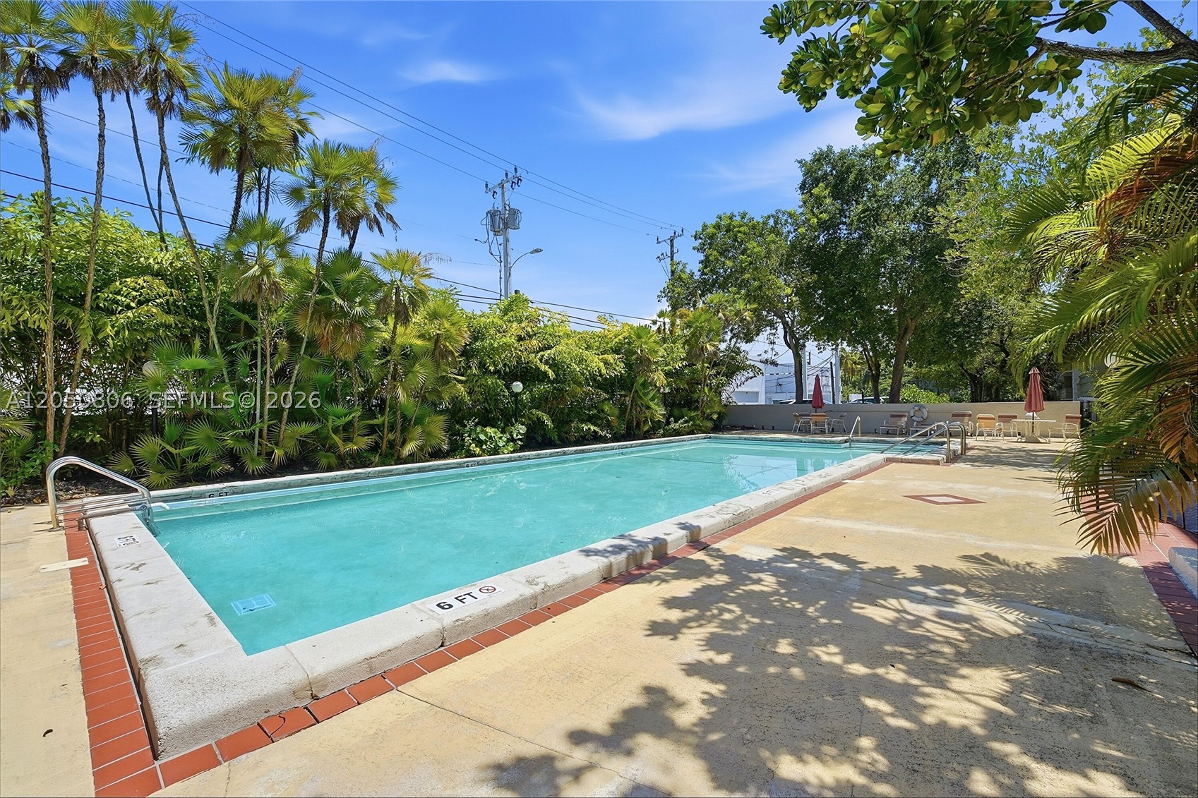VILLA CAPRI CONDO - Residential