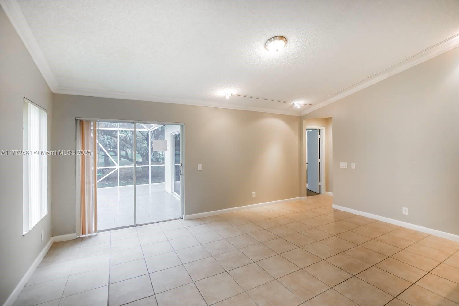 SECTORS 3 & 4 BOUNDARY PL - Residential Lease