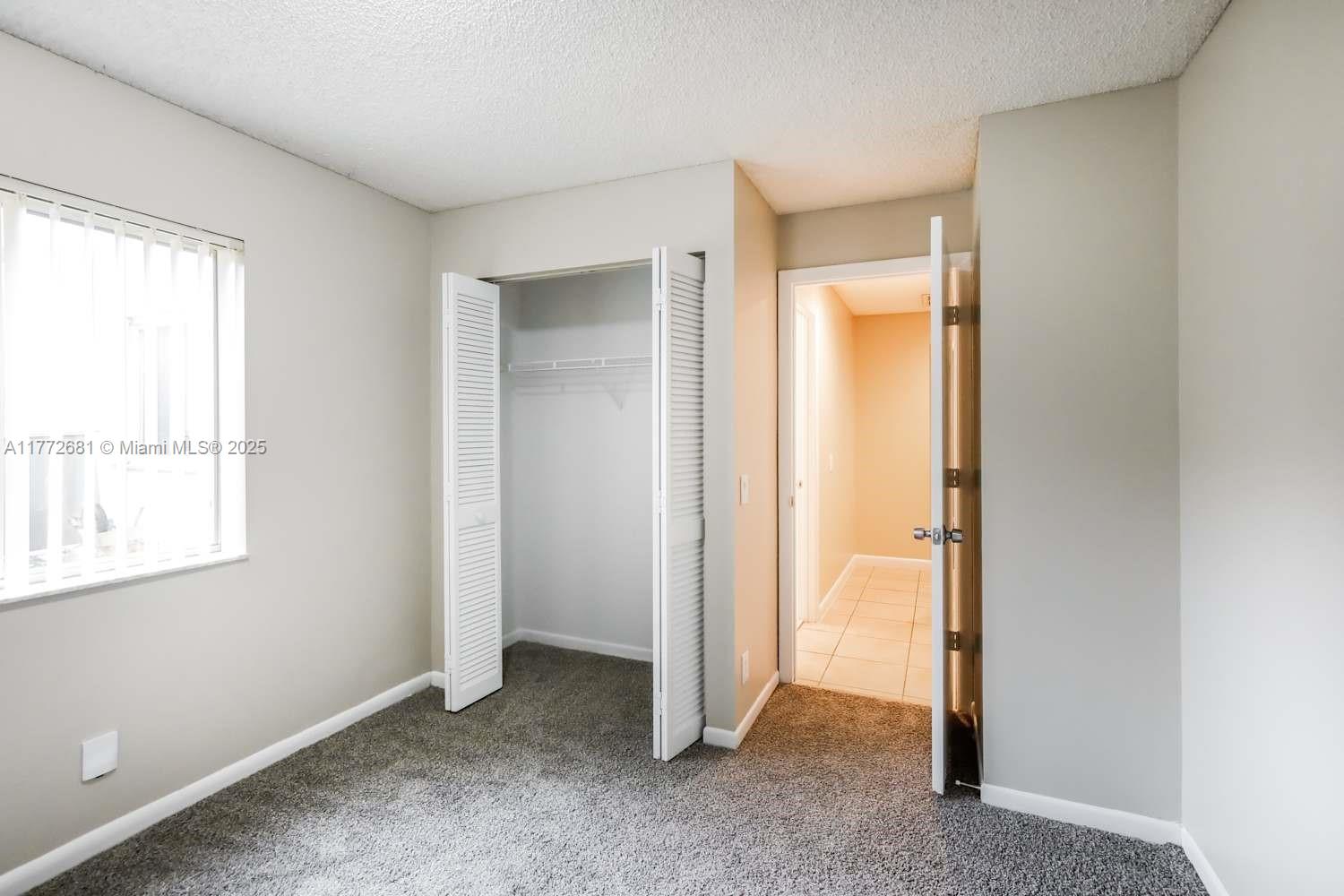 SECTORS 3 & 4 BOUNDARY PL - Residential Lease