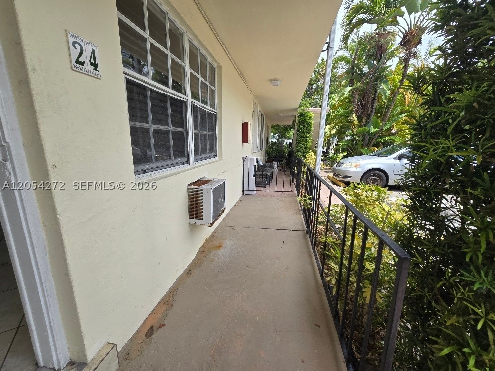 BEACH MANOR CONDO - Residential Lease