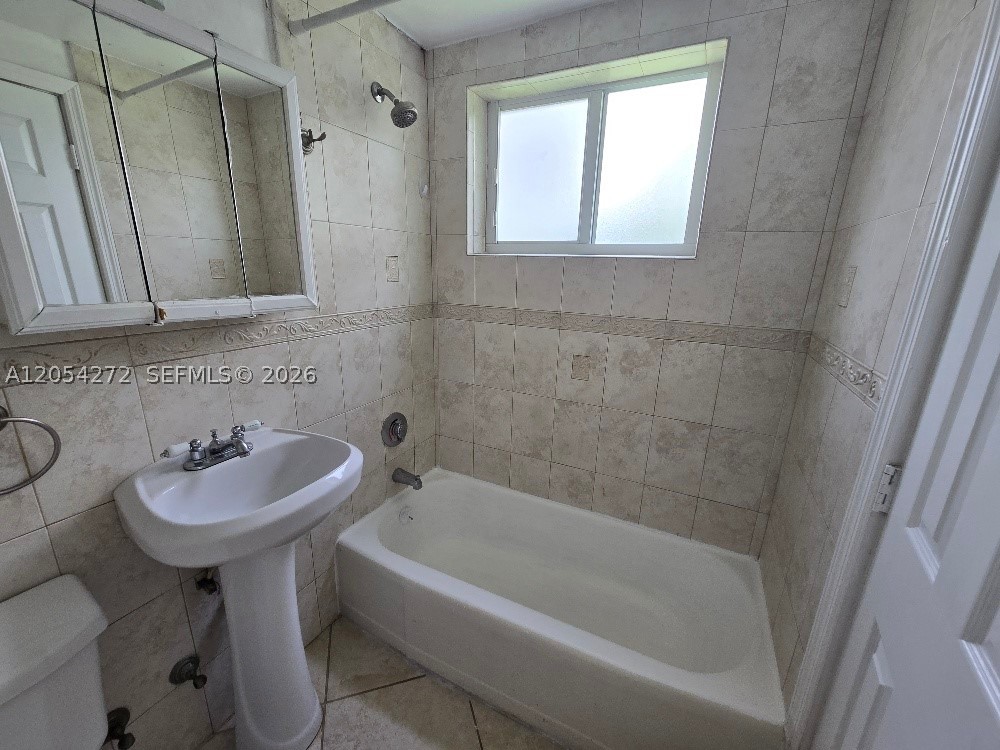 BEACH MANOR CONDO - Residential Lease