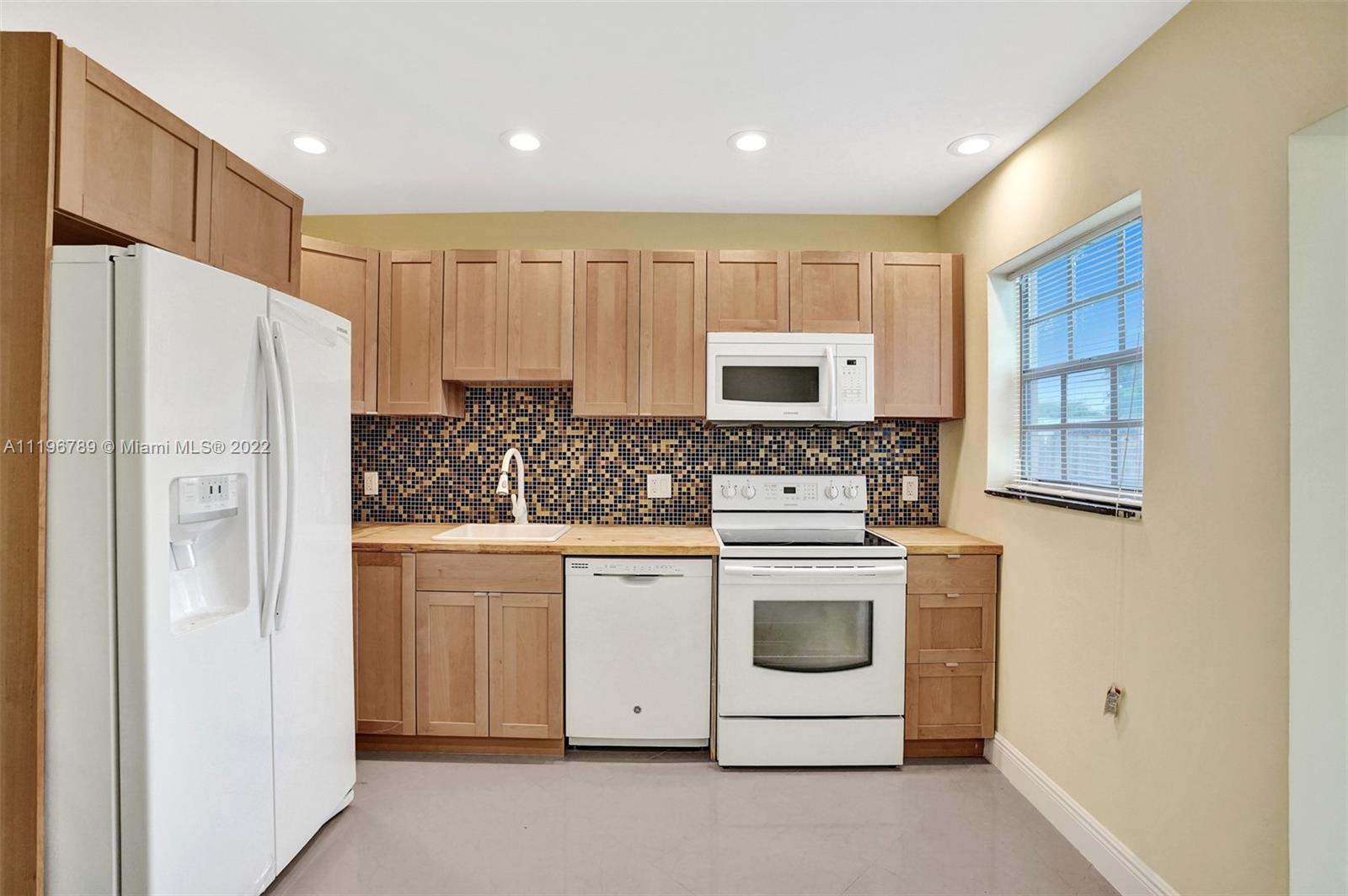 BOULEVARD HEIGHTS SEC 1 - Residential Lease