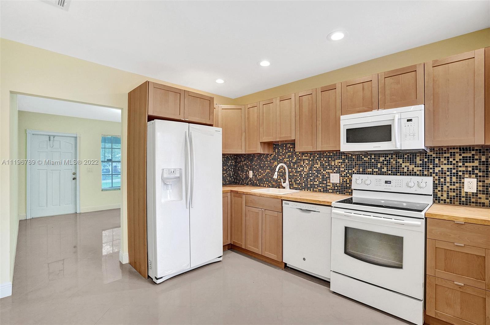 BOULEVARD HEIGHTS SEC 1 - Residential Lease