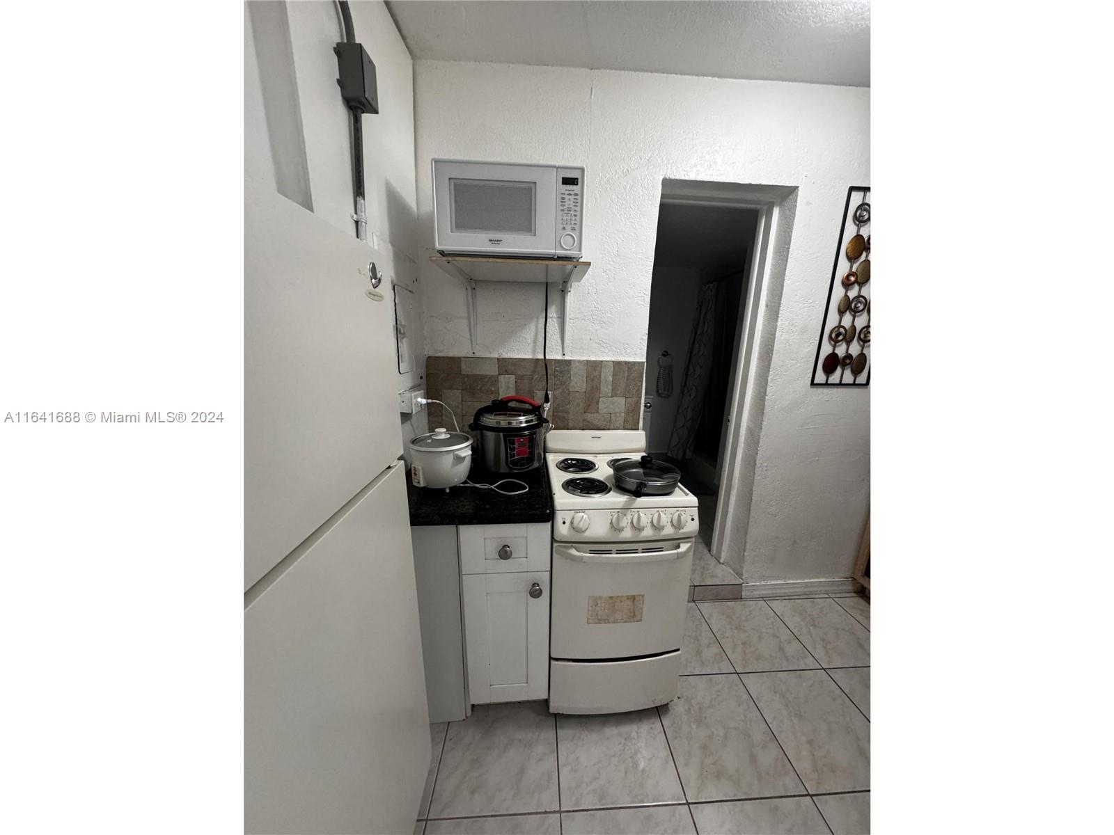 PALM SPRINGS SEC 4 5TH AD - Residential