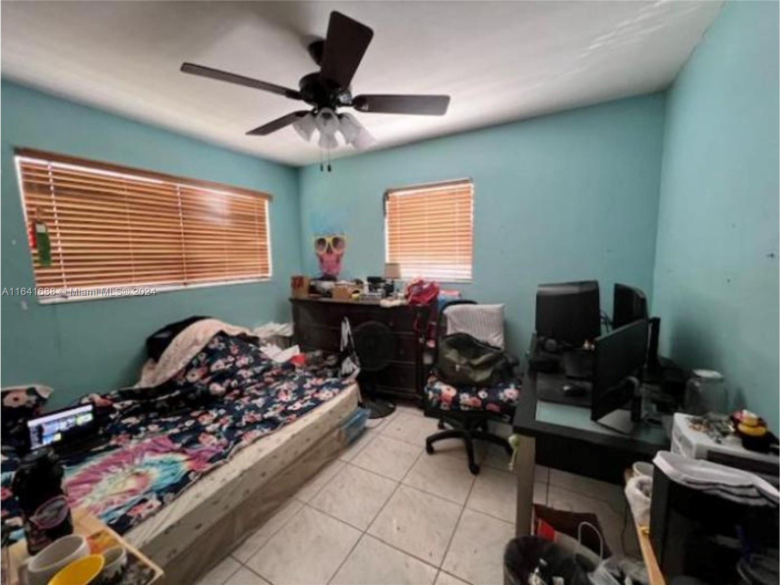 PALM SPRINGS SEC 4 5TH AD - Residential