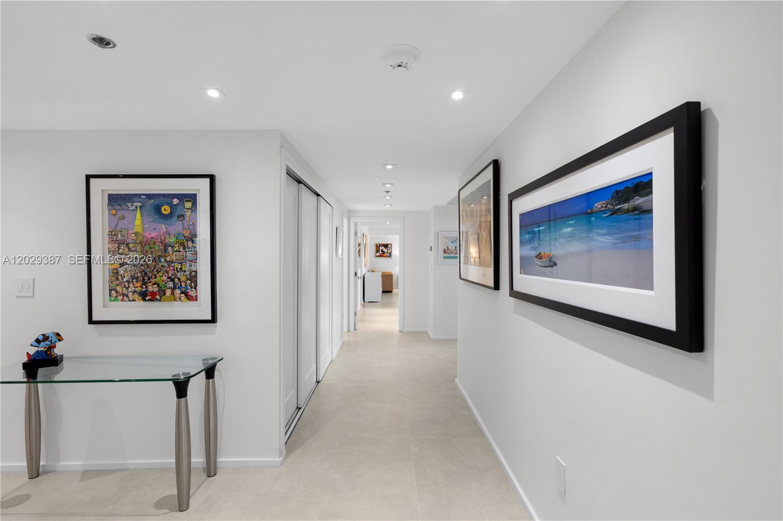 KENILWORTH CONDO - Residential