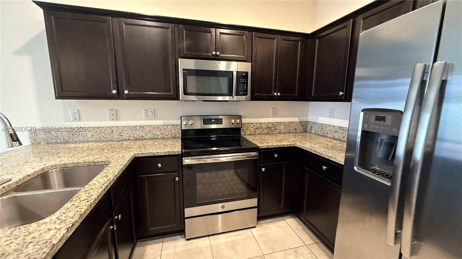 AQUABELLA SECTION ONE - Residential Lease