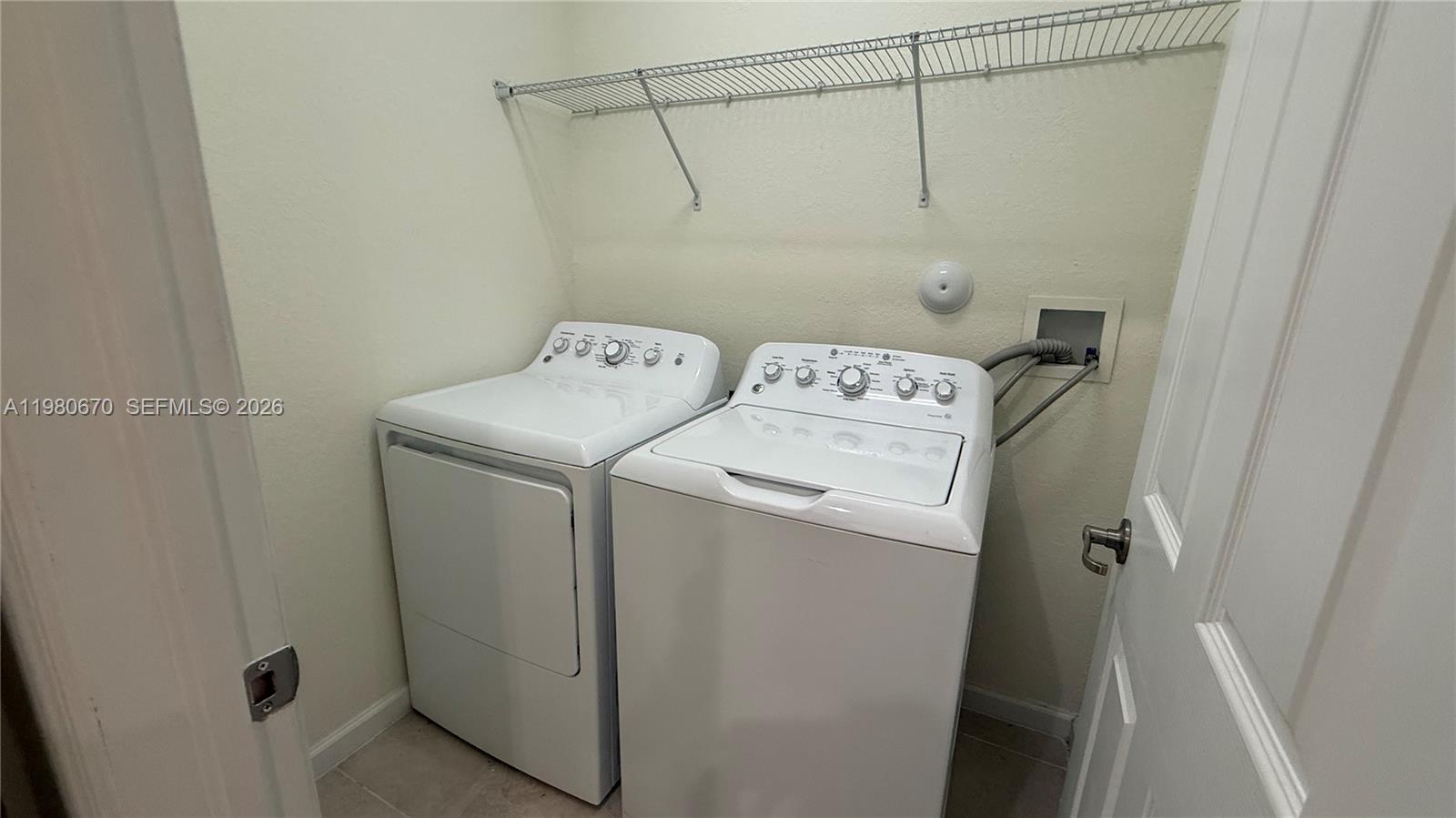 AQUABELLA SECTION ONE - Residential Lease