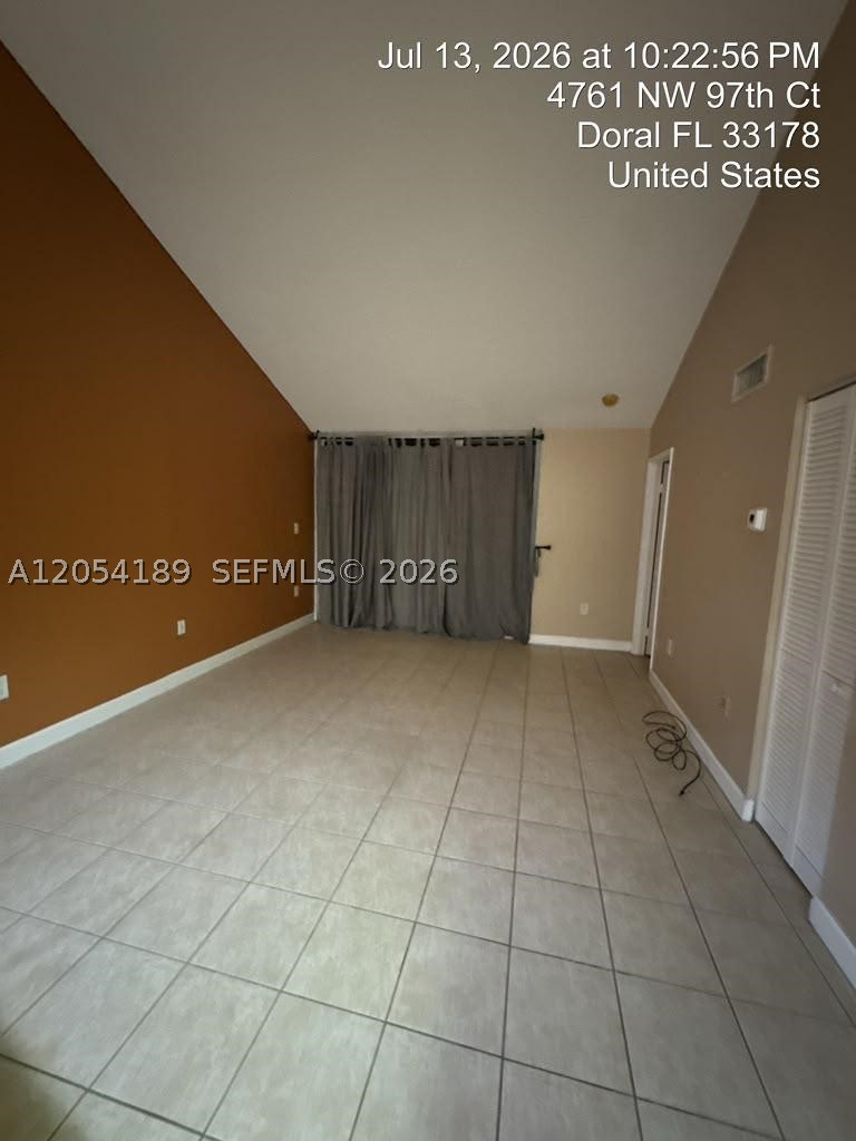THE GREENS AT DORAL CONDO - Residential Lease