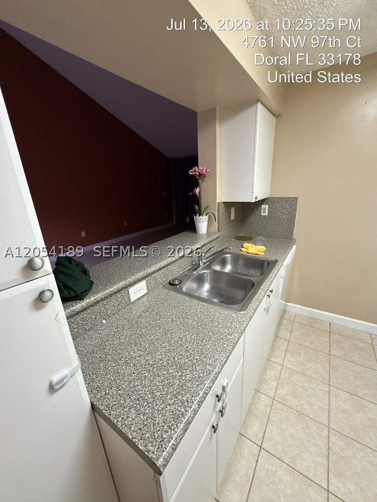 THE GREENS AT DORAL CONDO - Residential Lease