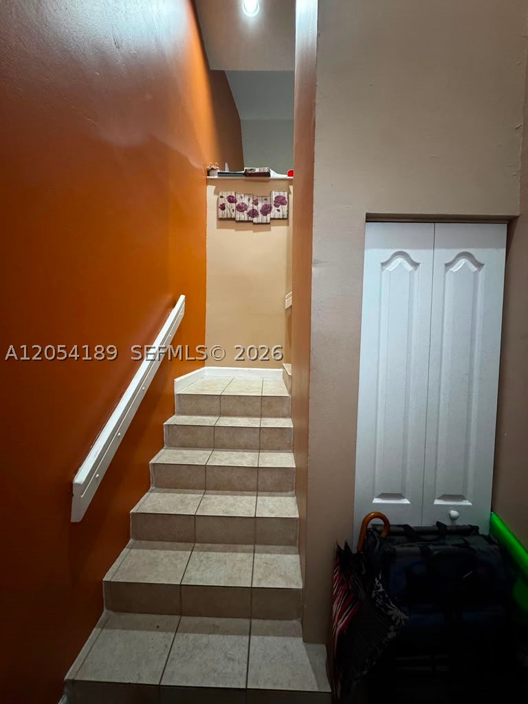 THE GREENS AT DORAL CONDO - Residential Lease