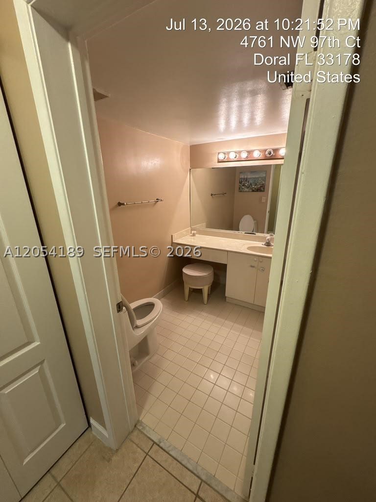 THE GREENS AT DORAL CONDO - Residential Lease