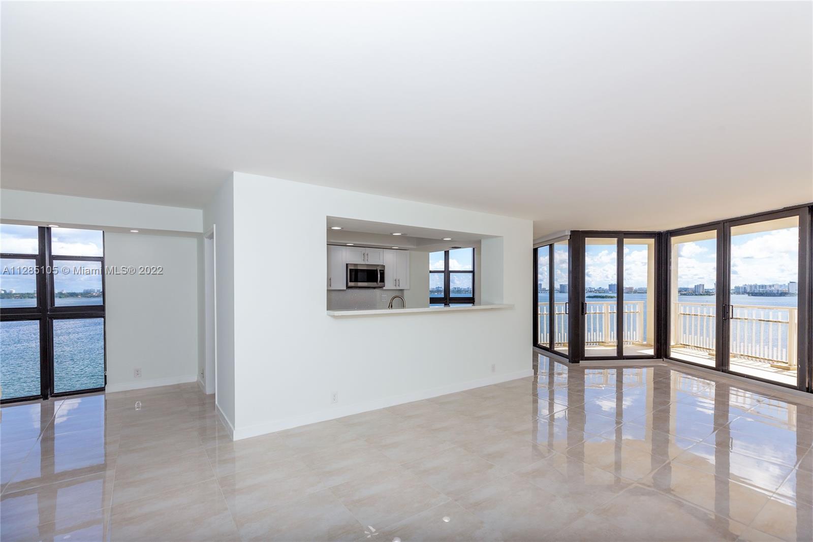 THE TOWERS OF QUAYSIDE CO - Residential