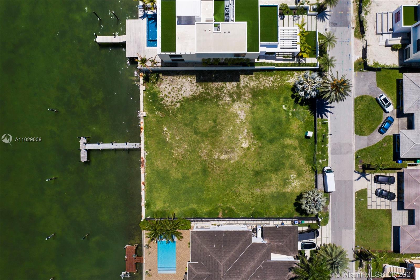 Leeward Cove - Land