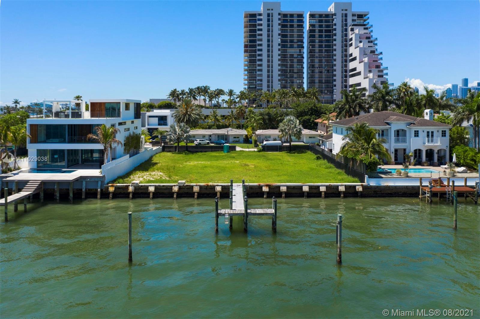 Leeward Cove - Land