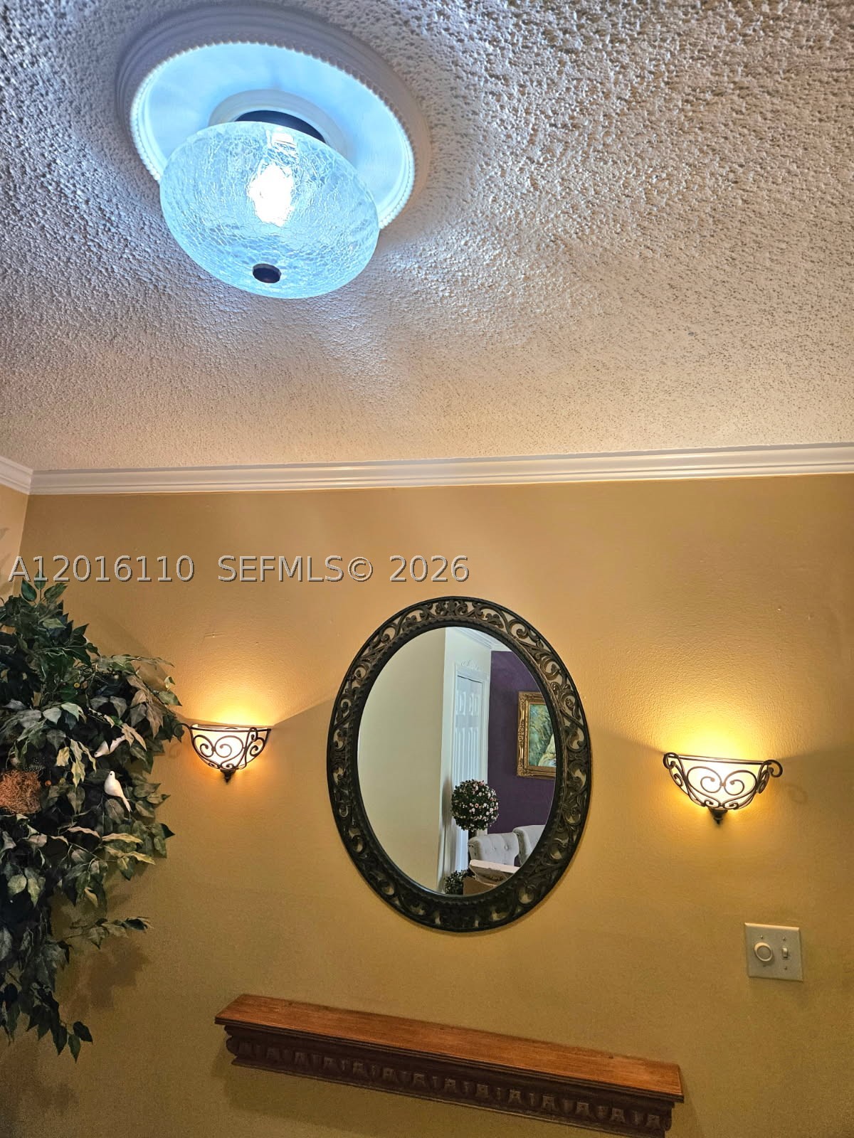 VERSAILLES GARDENS II CON - Residential