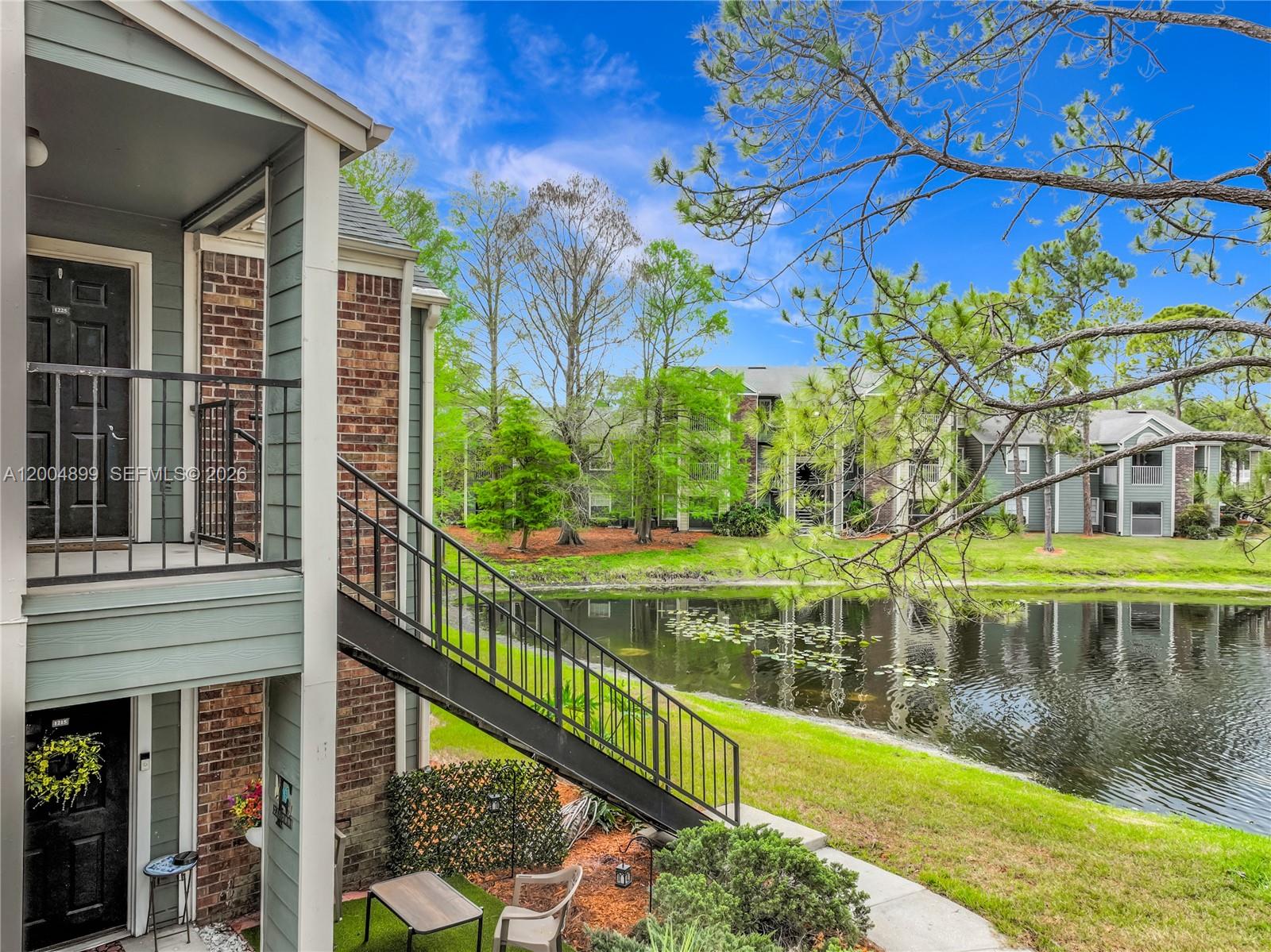 Belmont/PK CENTRAL CONDO - Residential
