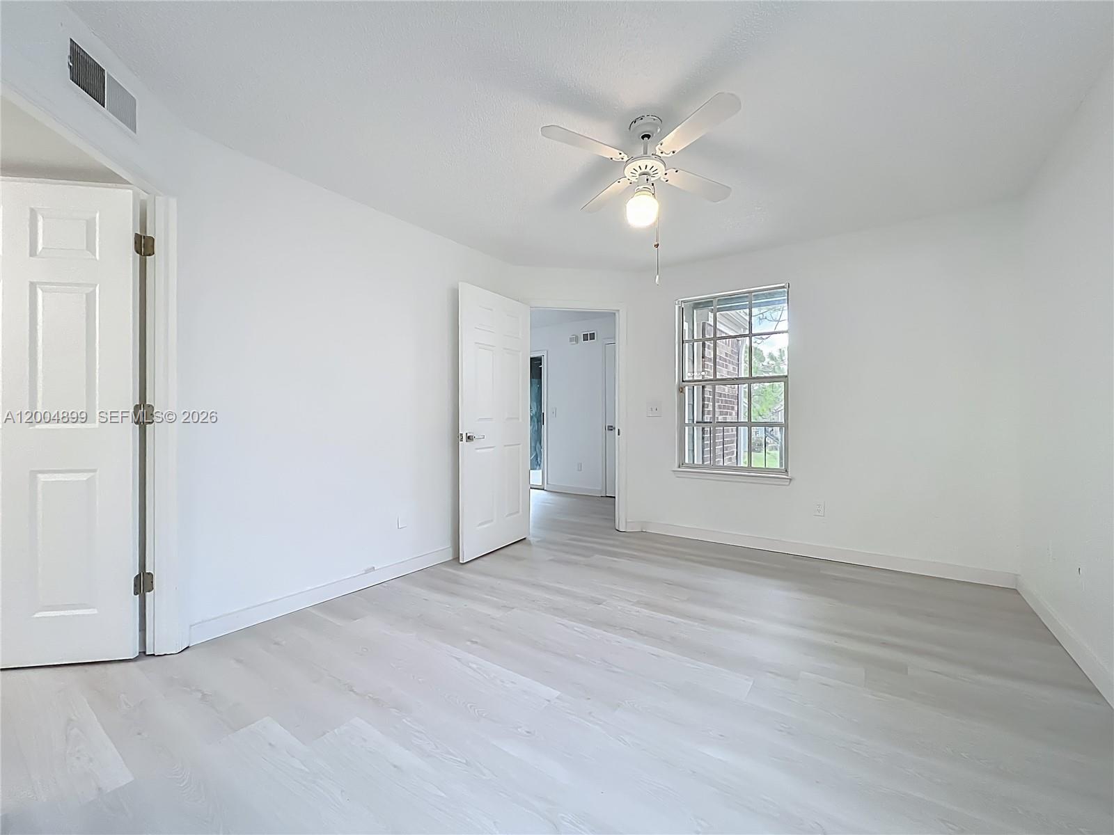 Belmont/PK CENTRAL CONDO - Residential