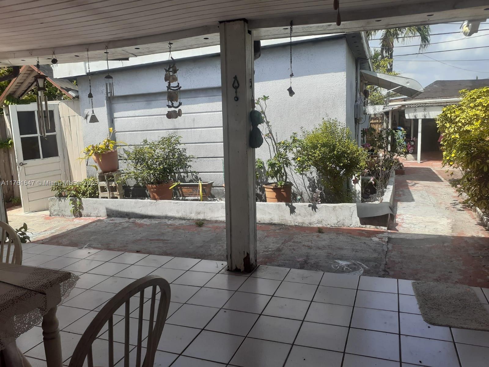 HIALEAH 13TH ADDN AMD PL - Residential