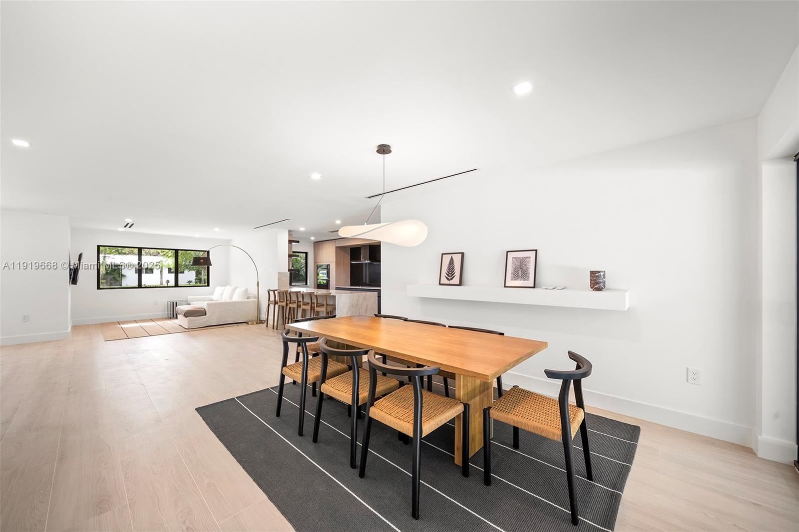 PARIS ESTS - Residential Lease