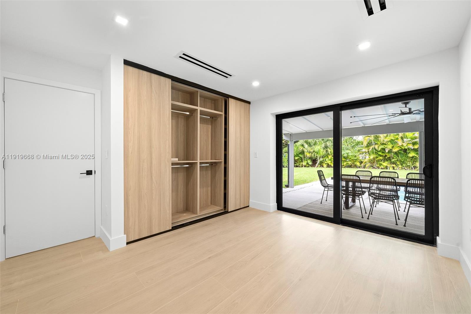 PARIS ESTS - Residential Lease