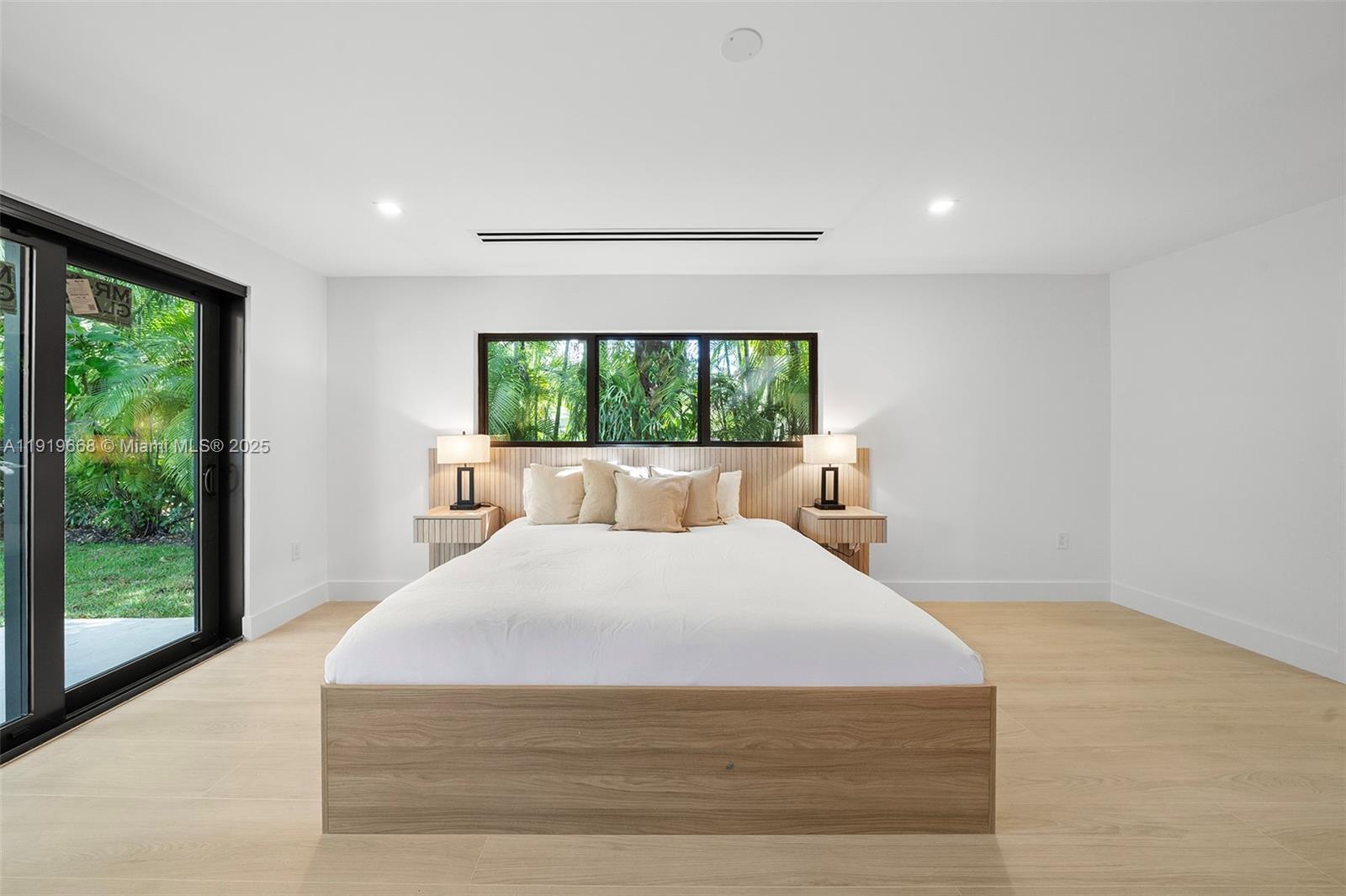 PARIS ESTS - Residential Lease