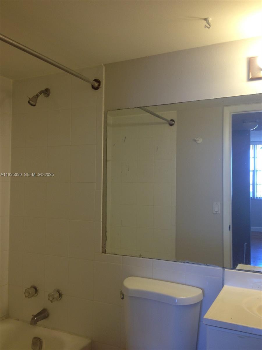 CRESTVIEW TOWERS CONDO - Residential