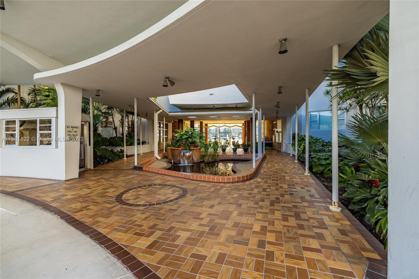 BELLE TOWERS CONDO - Residential