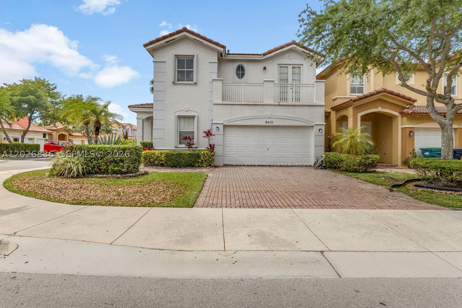 ISLANDS AT DORAL TOWNHOME - Residential
