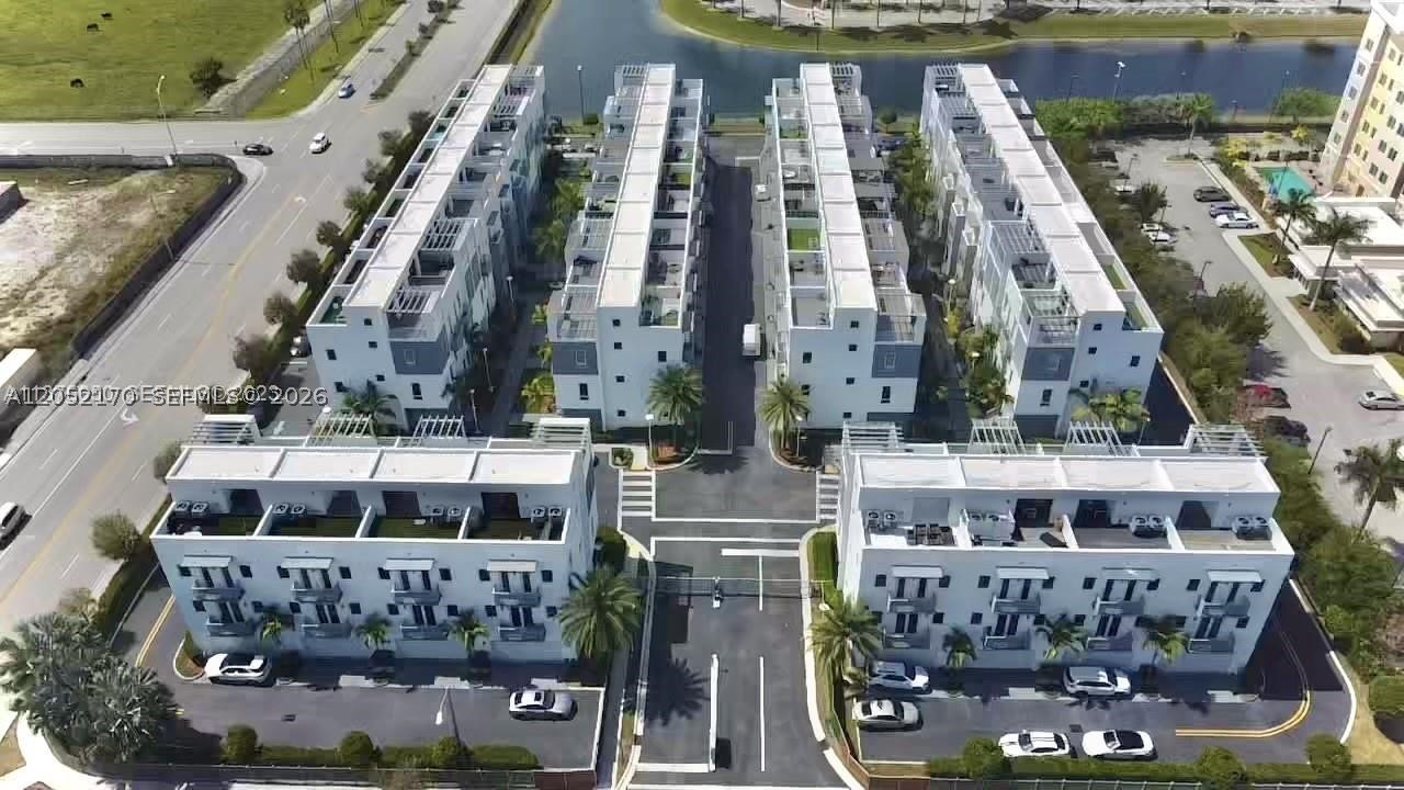 CONTEMPO TOWNHOMES - Residential