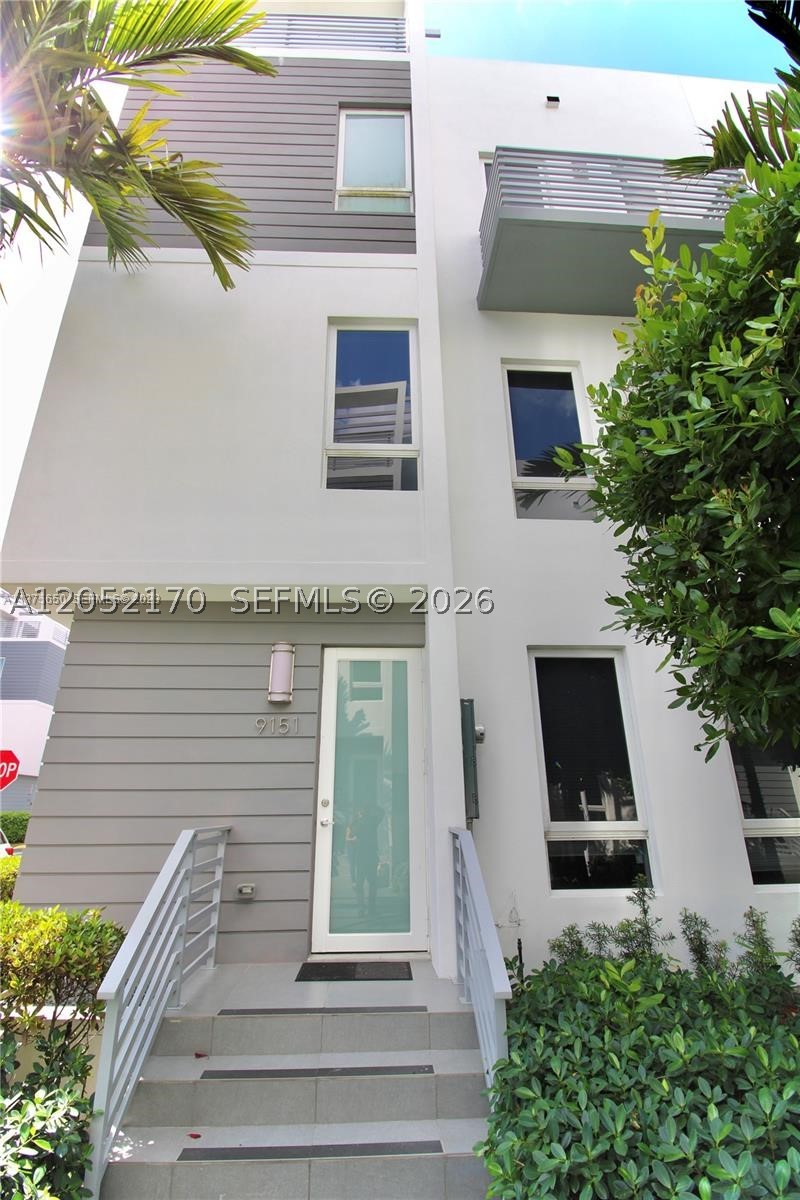 CONTEMPO TOWNHOMES - Residential